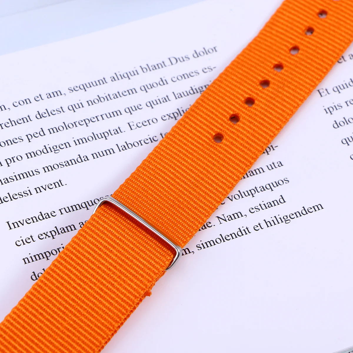 

20Mm Nylon Watch Strap Replacement Heavy Duty Woven Band Soft Comfortable Breathable for Sports Fitness Outdoor Use