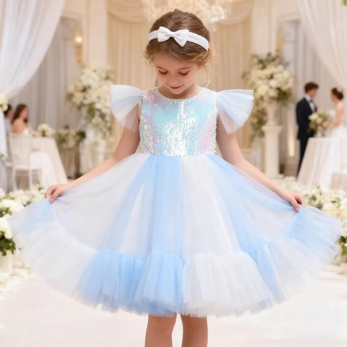 New Girls' Dress with Bright Sequins, Children's Fashion Show Performance Girls' Mesh, Fluffy Princess Dress