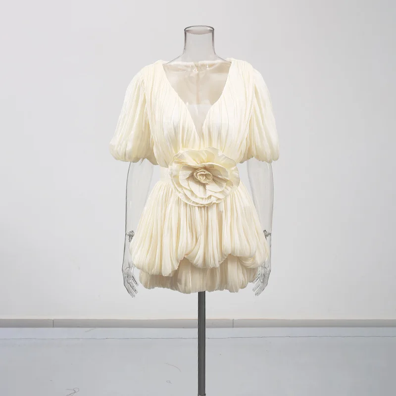

Fashion Elegant Puff Sleeves Flower Design Celebrity Club Party Dress 2025 Summer New Sexy Deep V-neck Mini Dresses