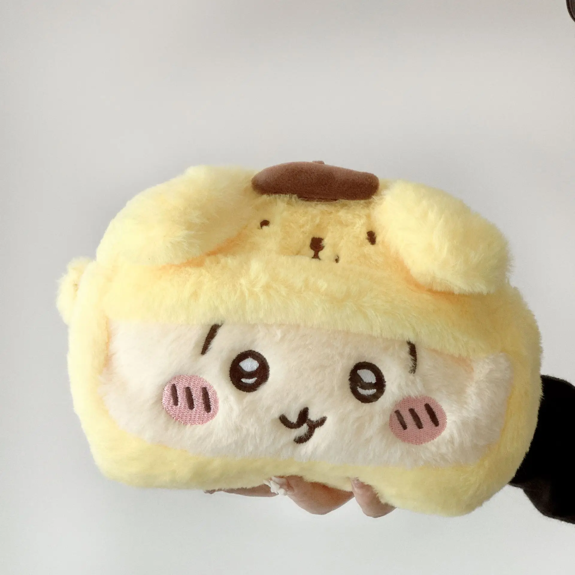 MINISO Chiikawa ﻿plush Makeup Bag Hachiware Cartoon Skin Care Product Organizer Bag Large Capacity Zipper Pencil Case Girls Gift