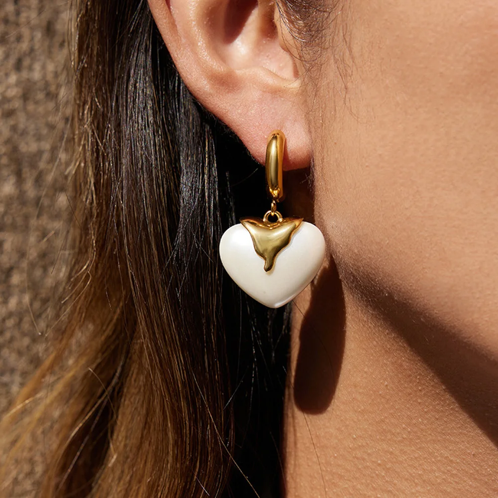 

Women Heart Resin Pearl Stud Earring 18K Gold Color Plated Stainless Steel Light Luxury Colorfast Earrings Fashion Jewelry