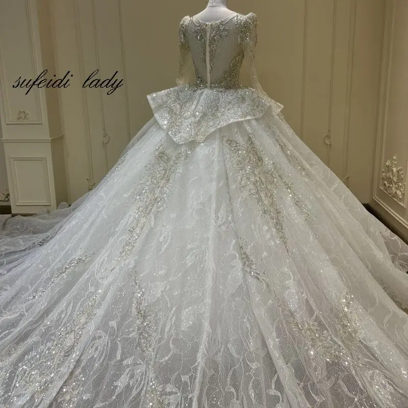 Beading Pearls Appliques Lace Illusion Princess Ball Gown Wedding Dress With Long Sleeve Bridal dress