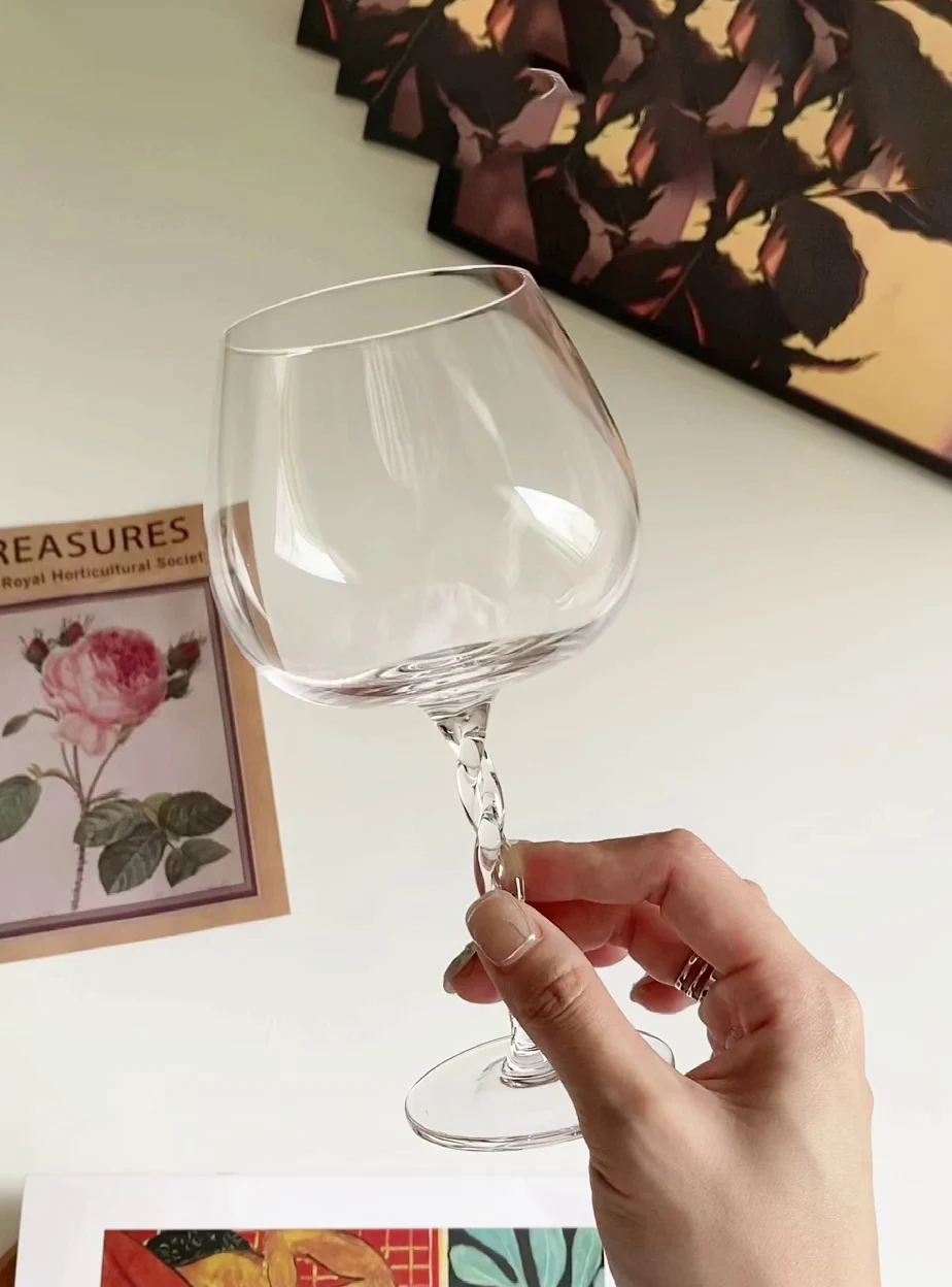 Creative Cocktail Glasses Cup Twisted Goblet Wine Glass Gin And Tonic Juice Glasses Cups Red Wine Glass Home Bar Accessories