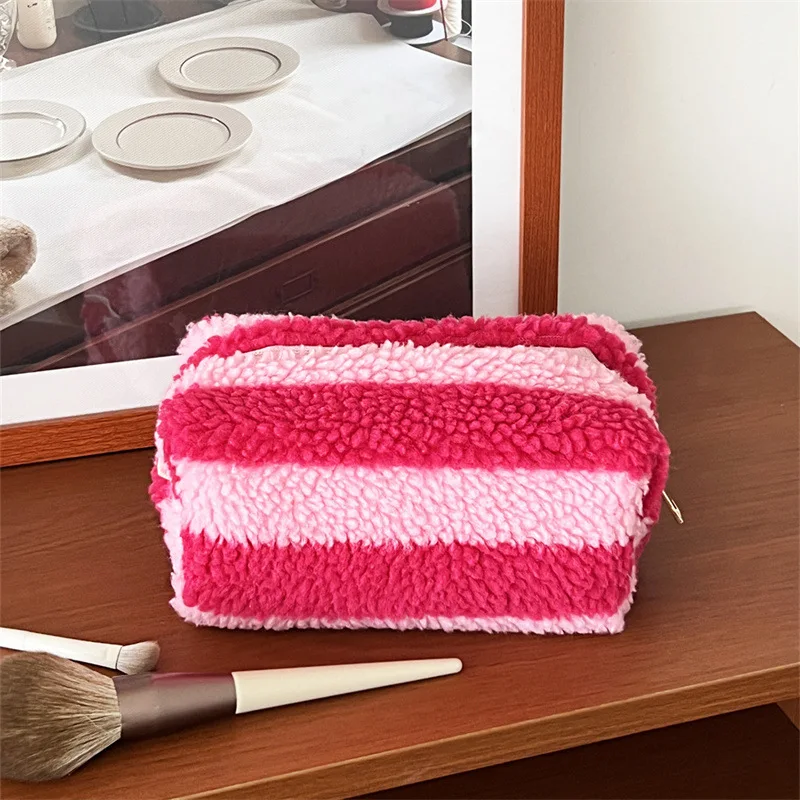 Color Block Fur Makeup Bag Large Capacity Pink Fluffy Cosmetic Pouch for Women Travel Toiletry Bag Ins Cute Students Pencil Case