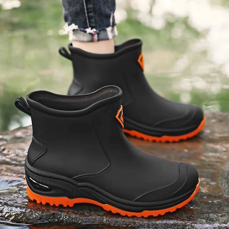 

Men's Rain Boots Fashion Rubber Galoshes Outdoor Waterproof Fishing Shoes Non-Slip Rubber Shoes for Men Spring Summer Rain Shoes
