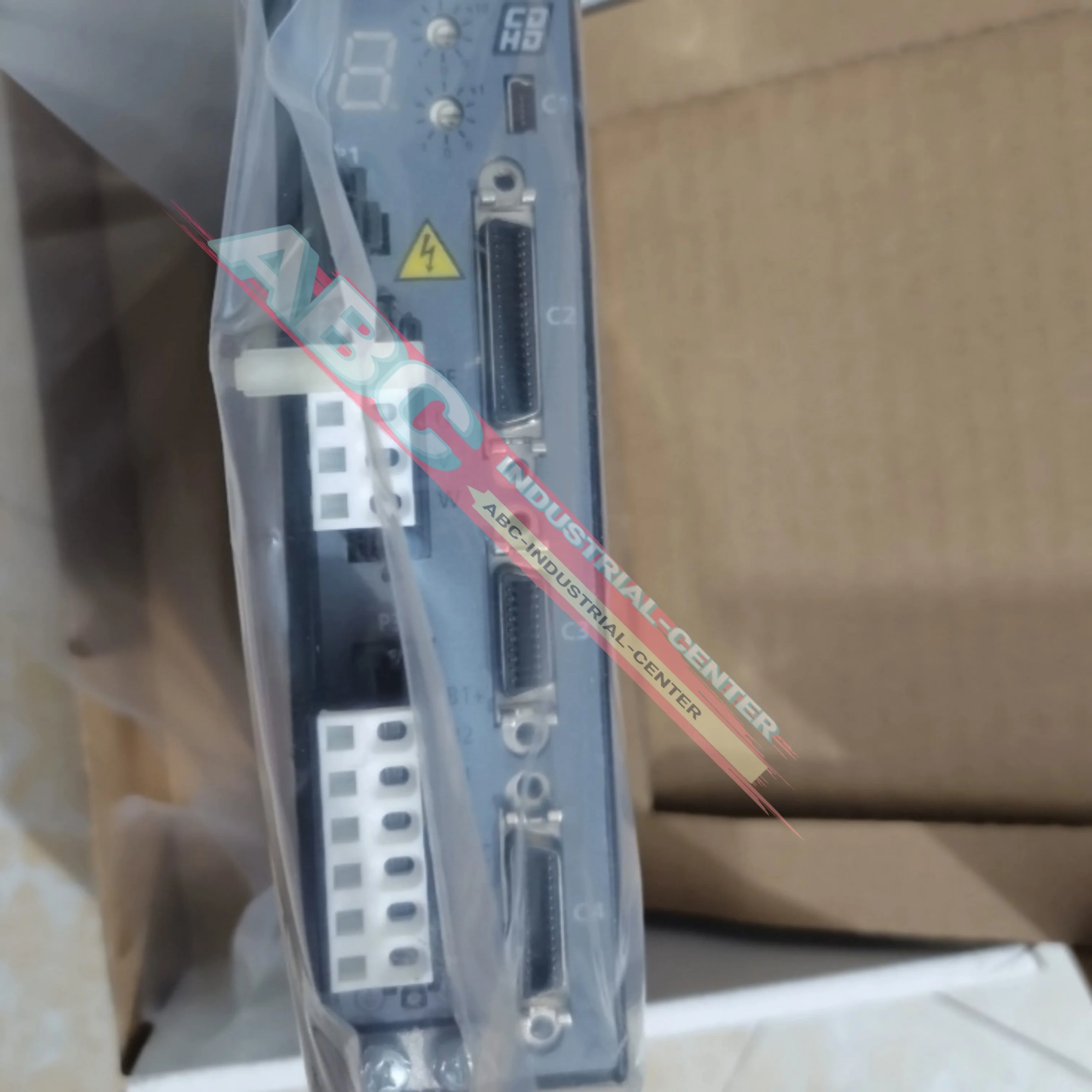 

Сервопривод CDHD-1D52AEB2-R5 CDHD-1D52AEB2-RO совершенно новый