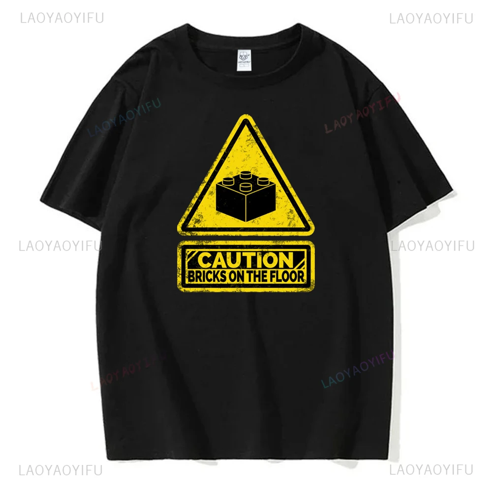 Vintage Caution Bricks on The Floor Funny Cartoon Graphic Printed T-shirt Streetwear Hip Hop Casual Loose Man Tshirt Hipster Tee