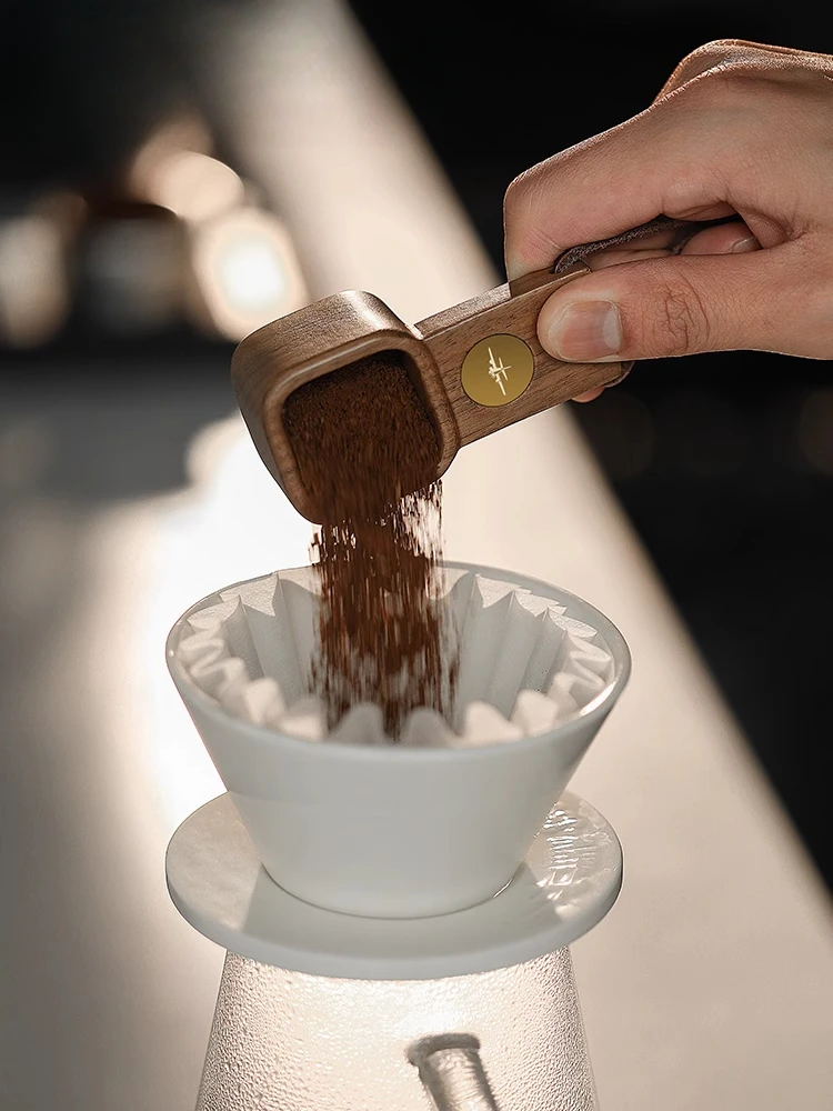 For MHW-3 Bomber Jove Japanese vintage walnut short-handled coffee beans/powder spoon