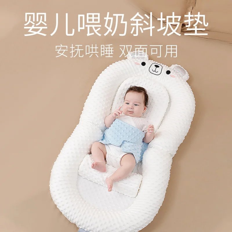 Baby Crib in Bed Set Newborn Biomimetic Bed Movable Anti Pressure Portable Bed in Bed for Babies Suitable for Newborn Babies