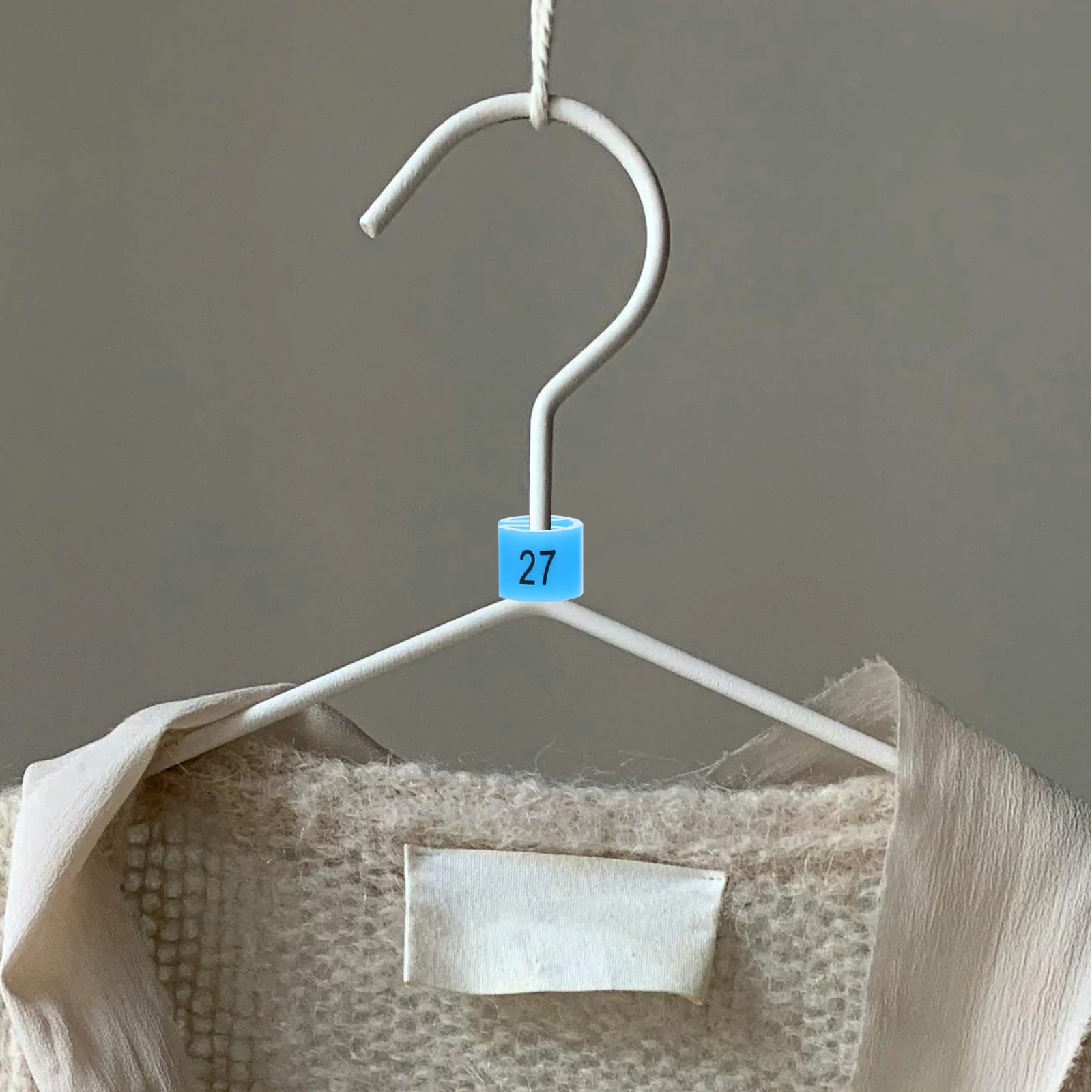 

200 Pcs Size Display Board Hangers Apparel Tag Clothing Markers Clothes Number Tags Clips