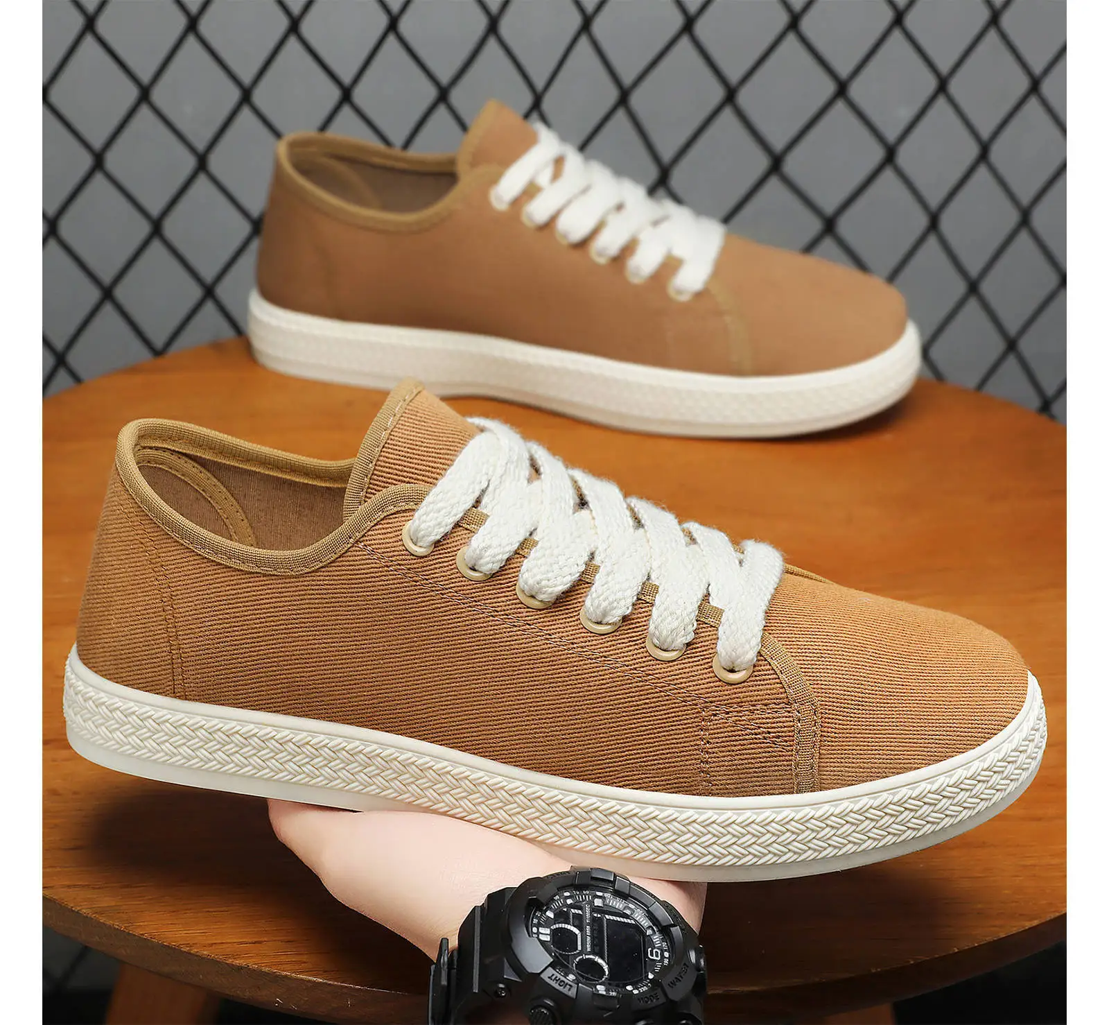 Men Low Top Casual Canvas Shoes Lace-Up Comfortable Soft Breathable Flat Sneakers Fashion Versatile Outdoor Classic Male Footwea