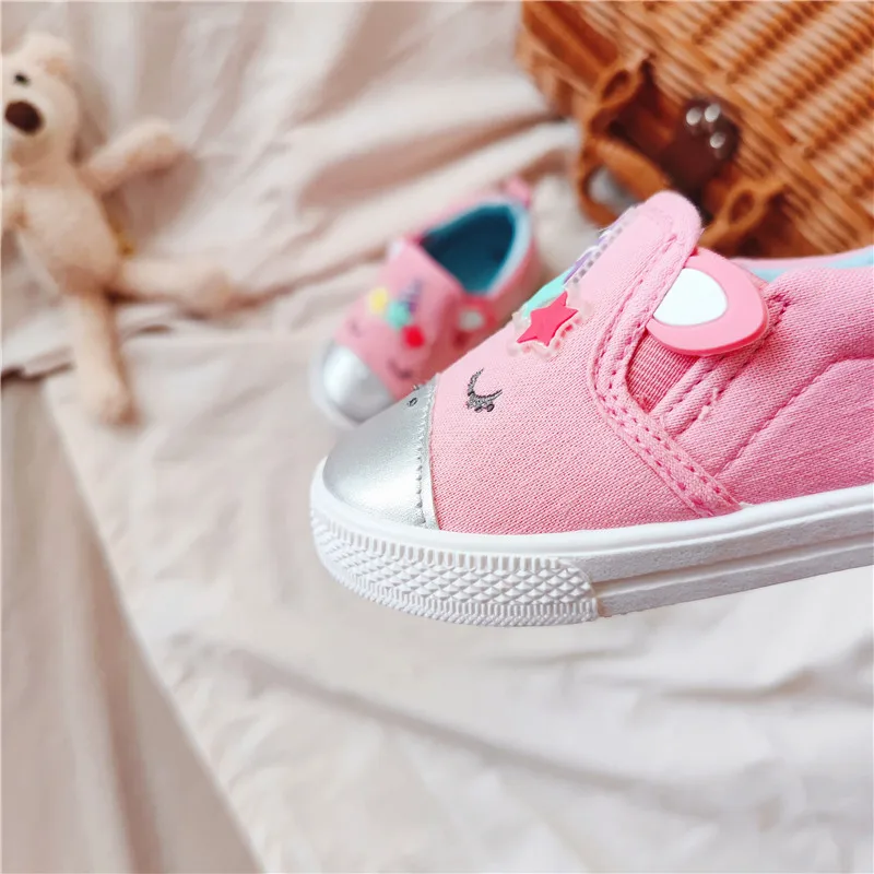 جديد ثلاثية الأبعاد الكرتون الطفل المشي أحذية لينة وحيد قماش أحذية خطوة واحدة الفتيان والفتيات الأحذية يونيكورن القرش الدب الأحذية