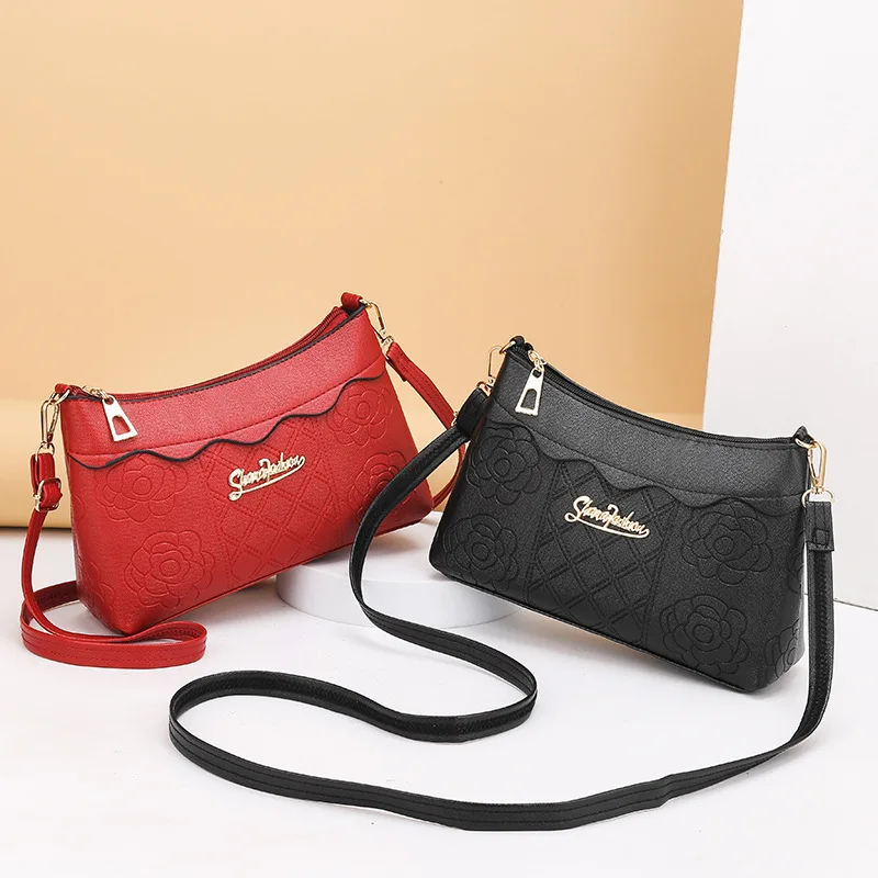 

Female 2022 New Embossed Diagonal Shoulder Bag Joker Rose Packet