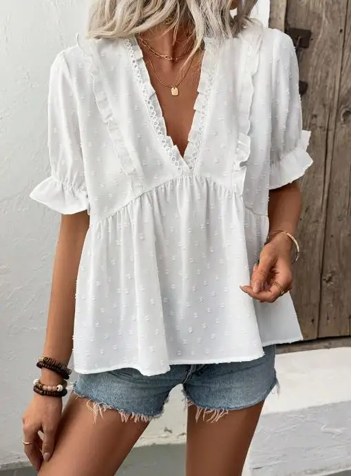 مثير المرأة 2025 الصيف منتجع نمط قطع زهرة زغب الكرة قميص قصير الأكمام الدانتيل تي شيرت البلوز القمم