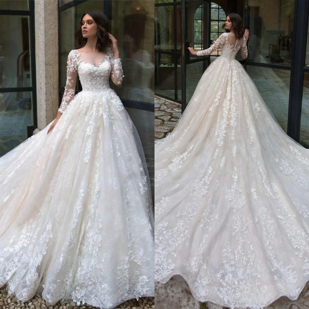 

Customized White Tulle Applique Pearl A-line Sweetheart Long Dresses Exquisite Luxury Temperament Charming Romantic Dress