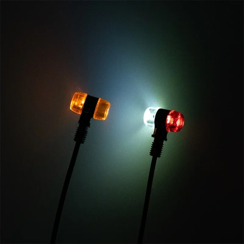 Simulazione LED Due Colori Luce di Posizione per 1/14 Tamiya RC Camion Scania 770S BENZ VOLVO MAN Parti Fai Da Te Giocattoli