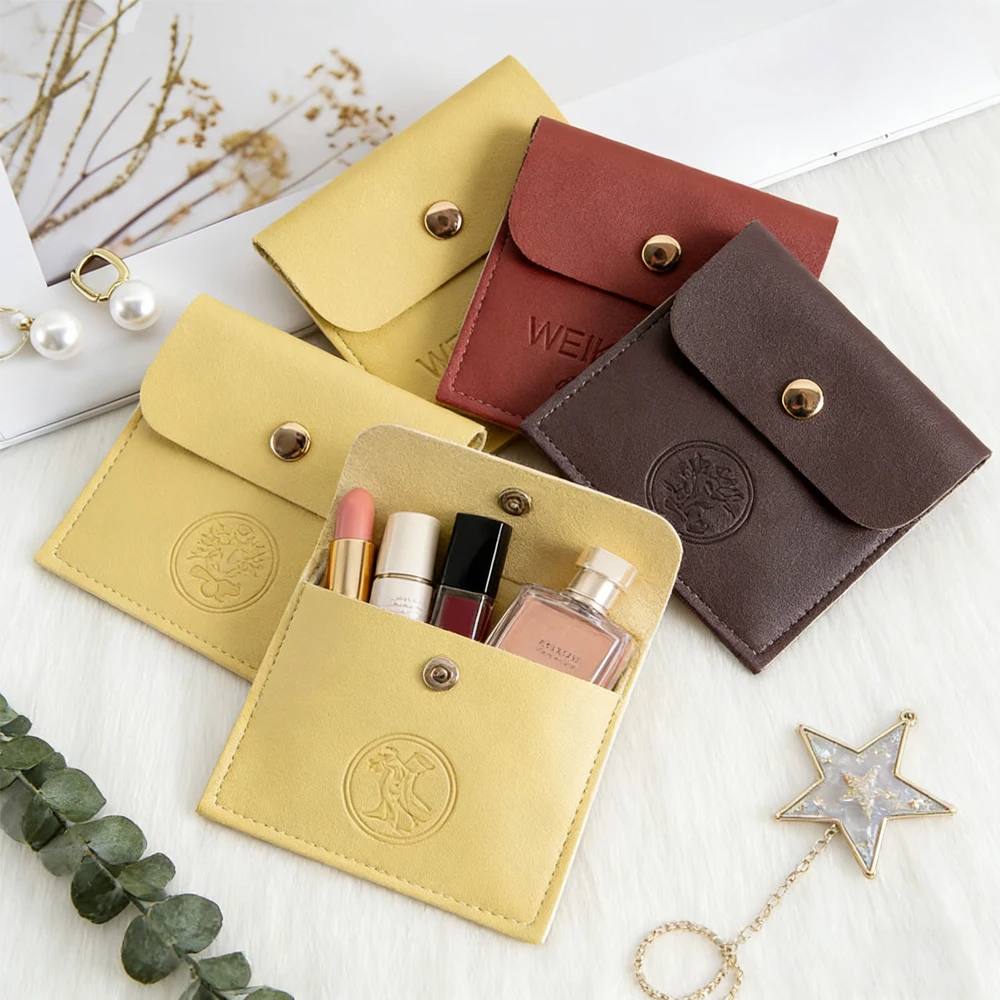 

Custom Logo 8x8cm PU Leather Envelope Organizer Bag With Gold Snap Travel Jewelry Pouch Ring Earring Necklace Wedding Favors Box