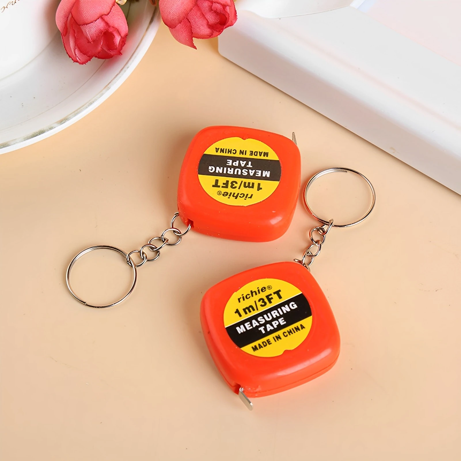 Portable Auto-Retractable Square Keychain Tape Measure, Mini Ruler with Keyrings for DIY Craft, Sewing,Pocket Measuring Tool