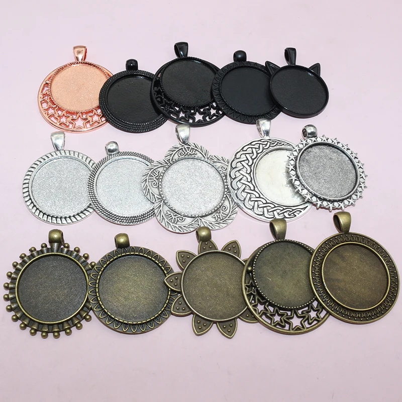 5 Stück 25 mm Innengröße Blume Katze Multi Stile Anhänger Cabochons Blanko Basisfassung Lünette Tablett DIY Schmuckherstellung Zubehör