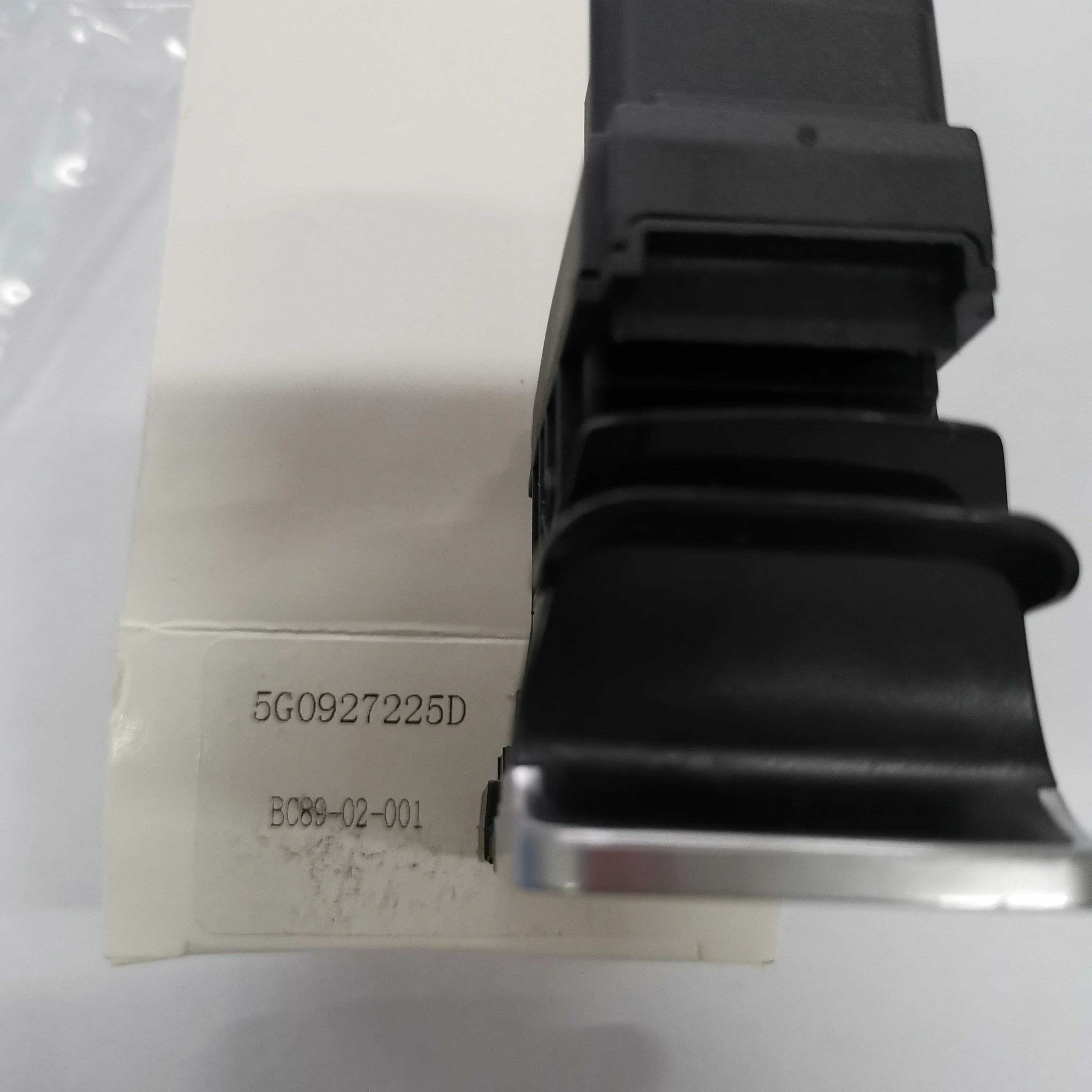 For Golf 7 OEM 5G0927225D 5G0 927 225 D Electric Hanbrake Parking Brake Switch