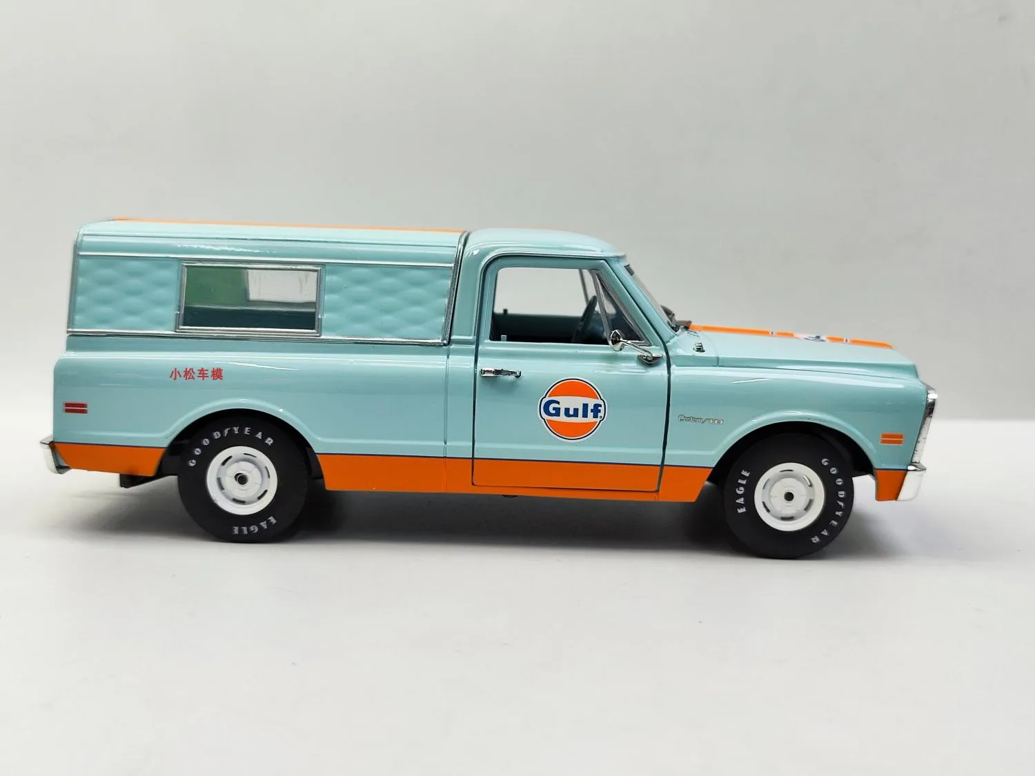 1:24 1968 Chevrolet C-10 High Simulation Alloy Car Model Collectible Toy Gift Souvenir Display Ornament