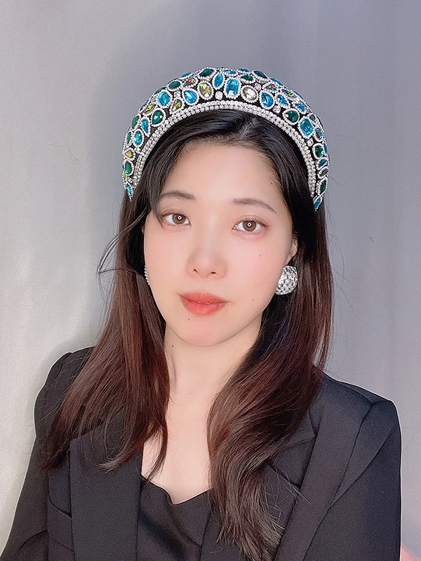 レトロクリスタルヘアバンド花嫁ヘッドウェアカラフルなダイヤモンド高額頭歯状高級スタイリングヘアアクセサリー花柄彫刻