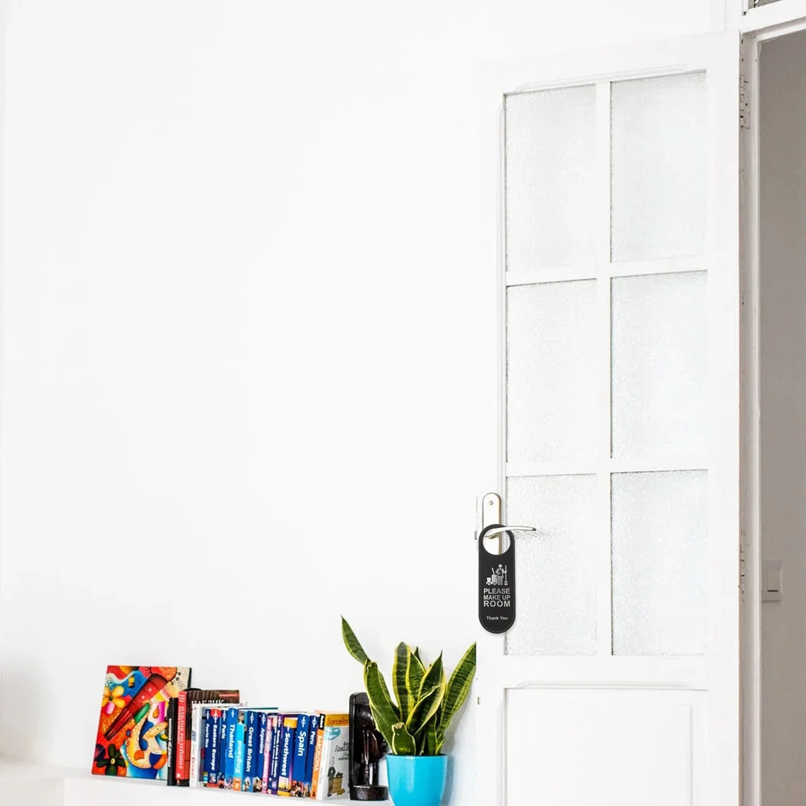 

4pcs Door Hanging Tag Pu Do Not Disturb Double Sided Hotel Room Sign Makeup Organizer Portable Travel Accessory