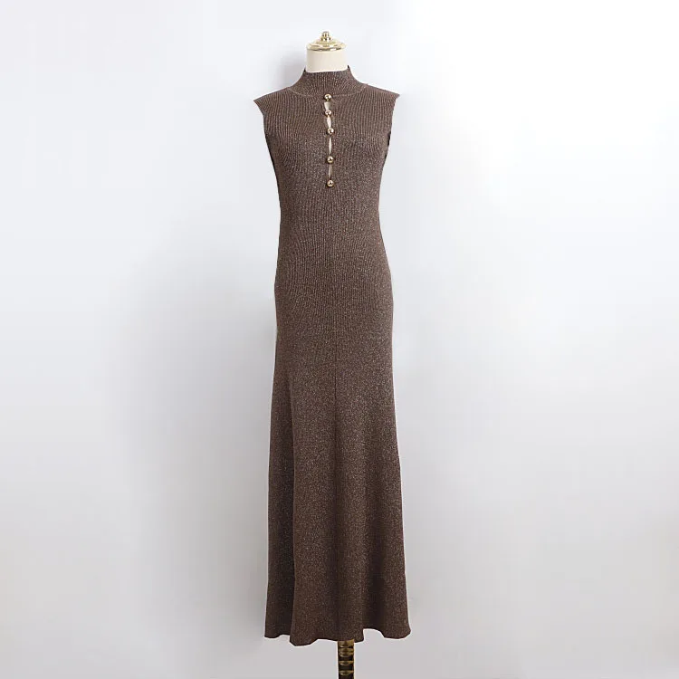 Dames geribbelde mouwloze maxi-jurk met nephals, gouden knopen, slim-fit, wijde zoom, elegante jurken, minimalistische Franse gebreide jurk