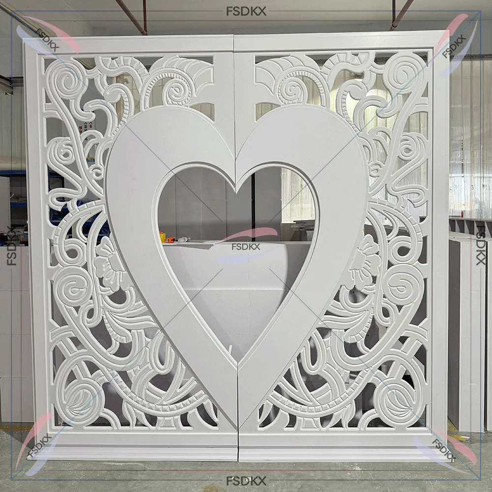 Popular Wedding Supplies Decoration Stage Backdrop Luxury Pvc Hollow Out Carving Heart -Shape Backdrop Stand For Wedding Event