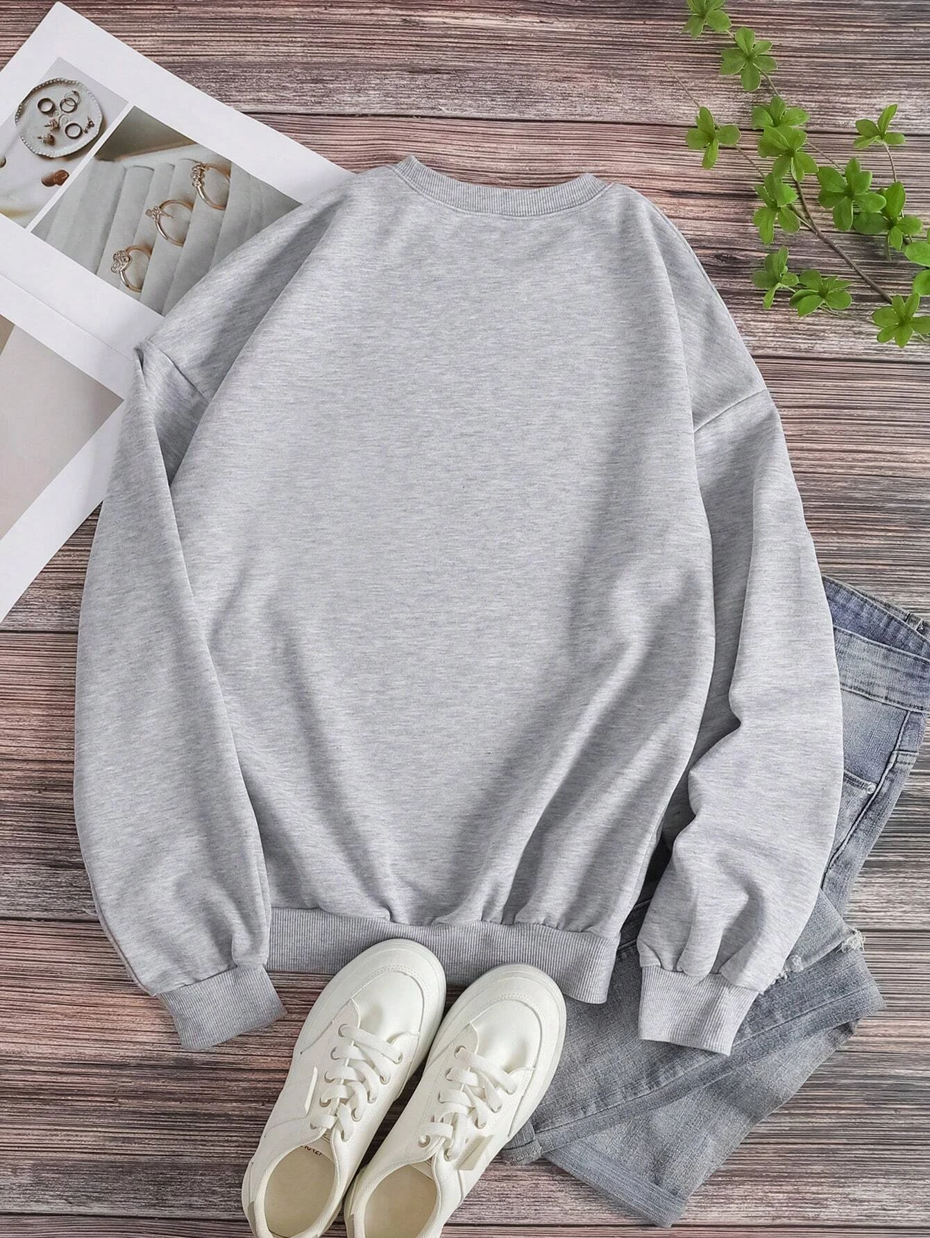 Simple Cherry Blossom Print Sweatshirt  Crewneck Fleece Long Sleeve Oversized Hip Hop Pullovers Fashion All-Match Clothes