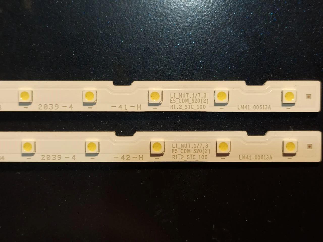 Imagem -05 - Tira Led para Samsung Ue55nu7302k Ue55nu7100 Ue55nu7300 Ue55nu7170u Ue55nu7105 Ue55nu7120 Un55nu7100 Sts550au9 Ue55nu7300u