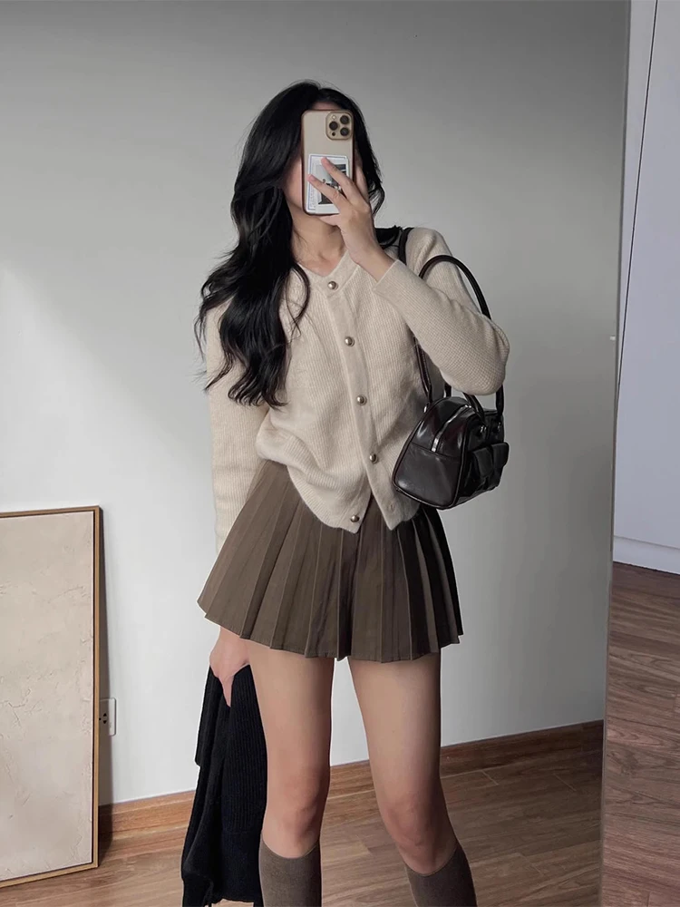 

Стильный осенне-зимний вязаный мягкий теплый кардиган и юбка с высокой талией и плиссировкой, модный универсальный комплект высокого качества.