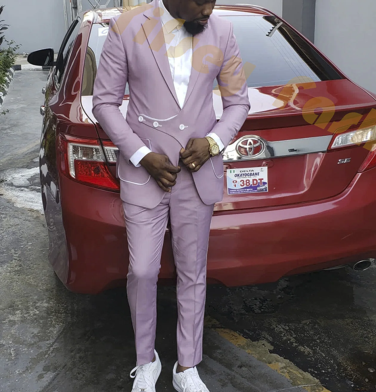 

Мужской костюм-двойка (пиджак и брюки) цвета светло-фиолетовой лаванды: пиджак и брюки по индивидуальному заказу для свадьбы, повседневной носки, вечеринок и торжественных мероприятий