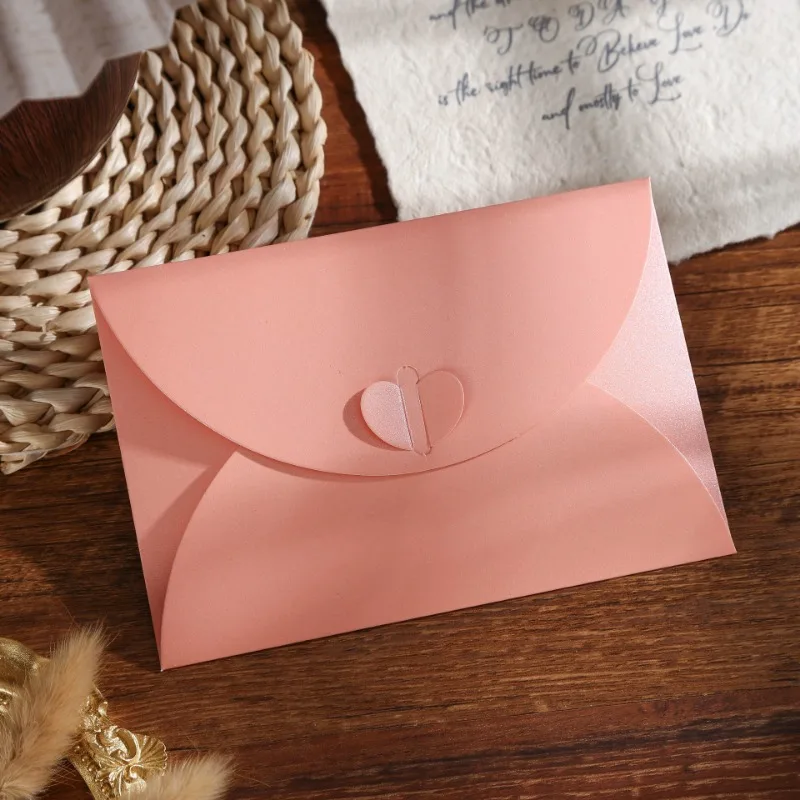 Luxury Pearlescent Paper Envelopes With Heart Shape Buckle Creative Foldable Business Wedding Invitation Packaging Envelopes - view 3