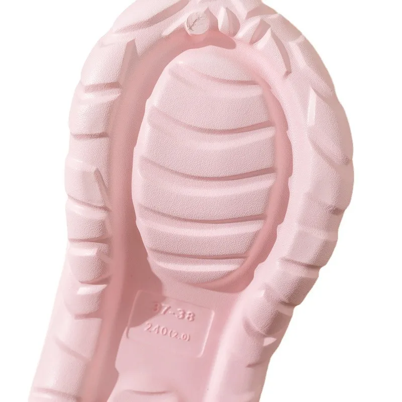 サンリオ漫画女性用洞窟シューズ2025夏新作滑り止めビーチシューズかわいいハローキティクロミクールスリッパ