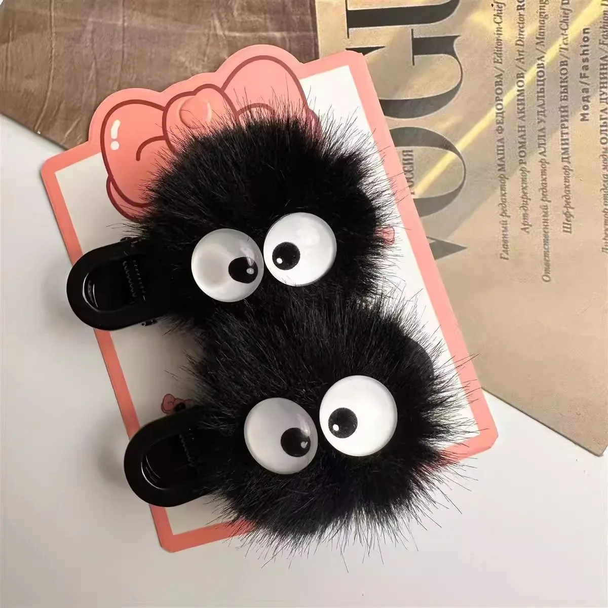 

Cute Black Fuzzy Hair Clip for Women - Big Eyes Design, Adorable Hair Accessories for Girls, Daily & Party Wear