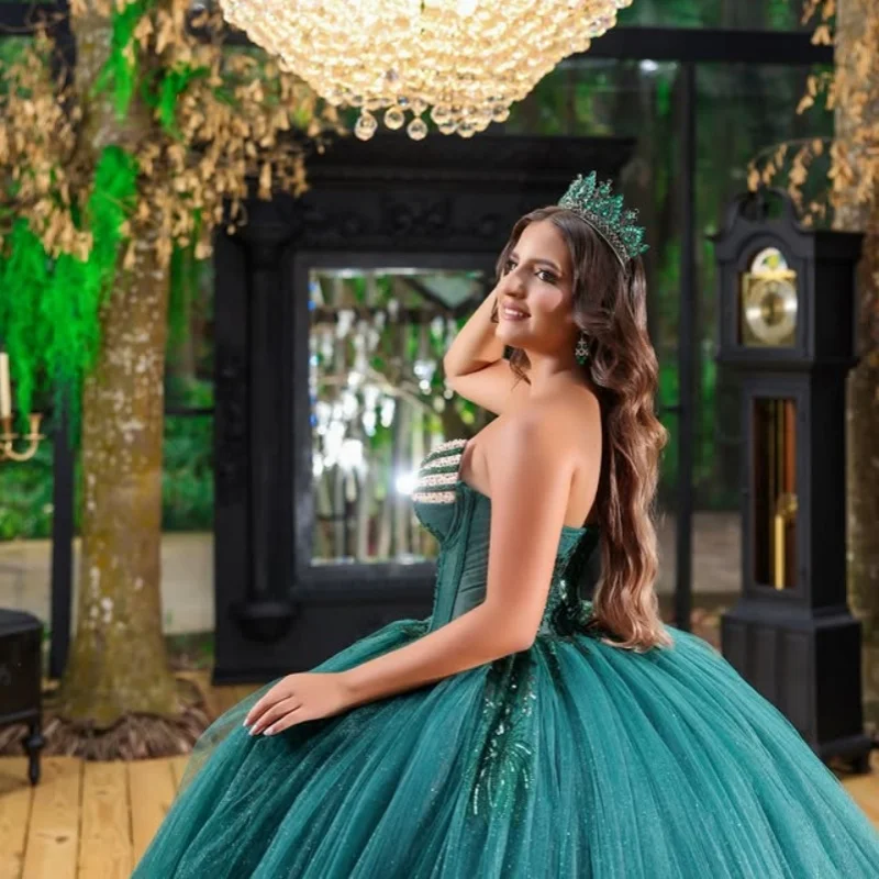 

Темно-зеленое платье для квинсеаньеры с открытыми плечами, кристаллами и блестками, длинный шлейф, платья для 15-летия (Quinceanera) ﻿ Настраиваемый