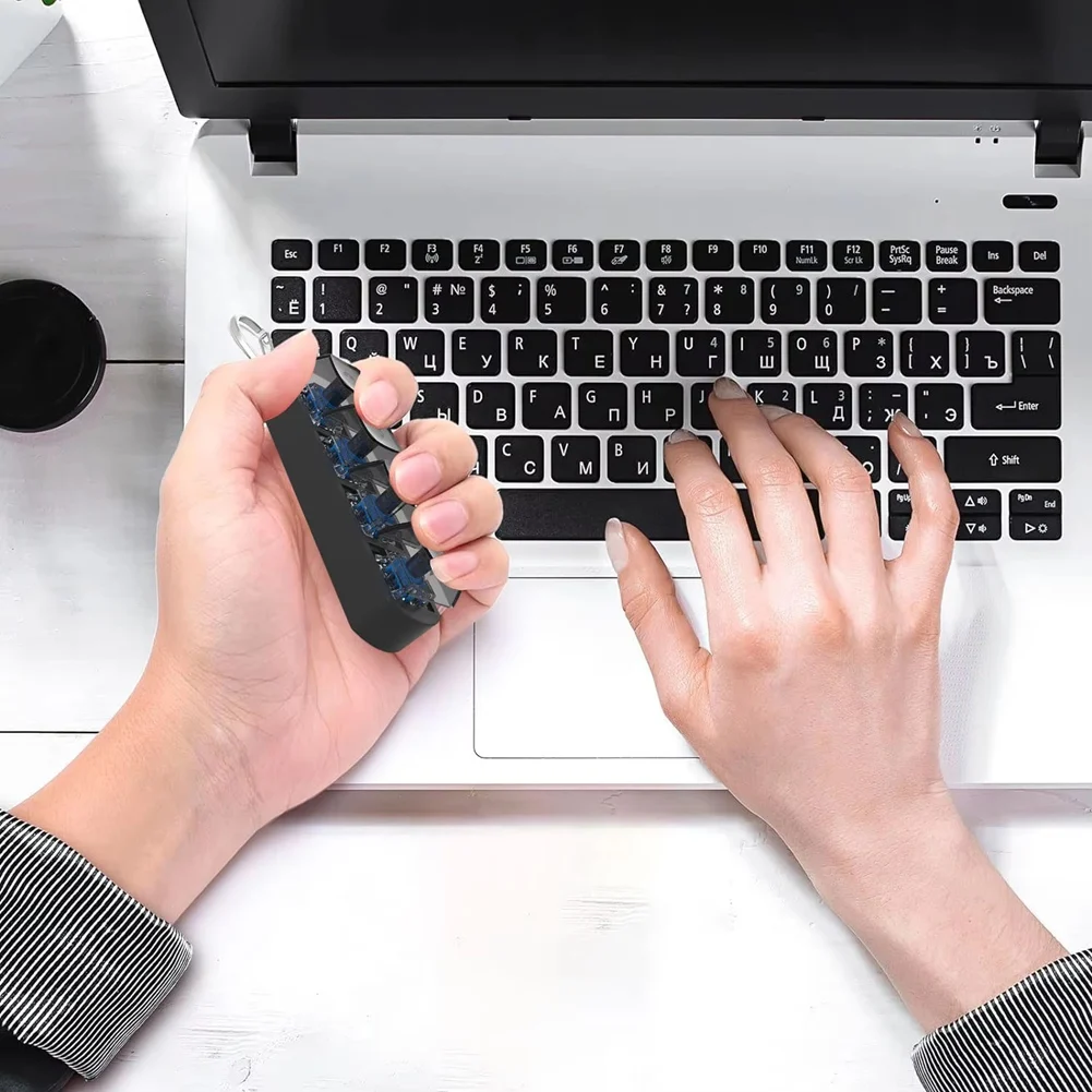 【A21Z】 4Keys Keyboard Keycaps Fidget Toy Stress Relief Diy Keycaps Toy B