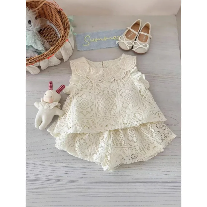 

2025New Style Girls' Summer Fashion Set Lace Hollow Out Vest and Cute Shorts Two-Piece Set