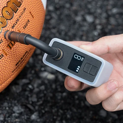 Imagen 2 del producto ROCKBROS-minibomba de aire eléctrica para bicicleta, Inflador de neumáticos portátil recargable de 120psi, con pantalla LED tipo C, para motocicleta y bicicleta