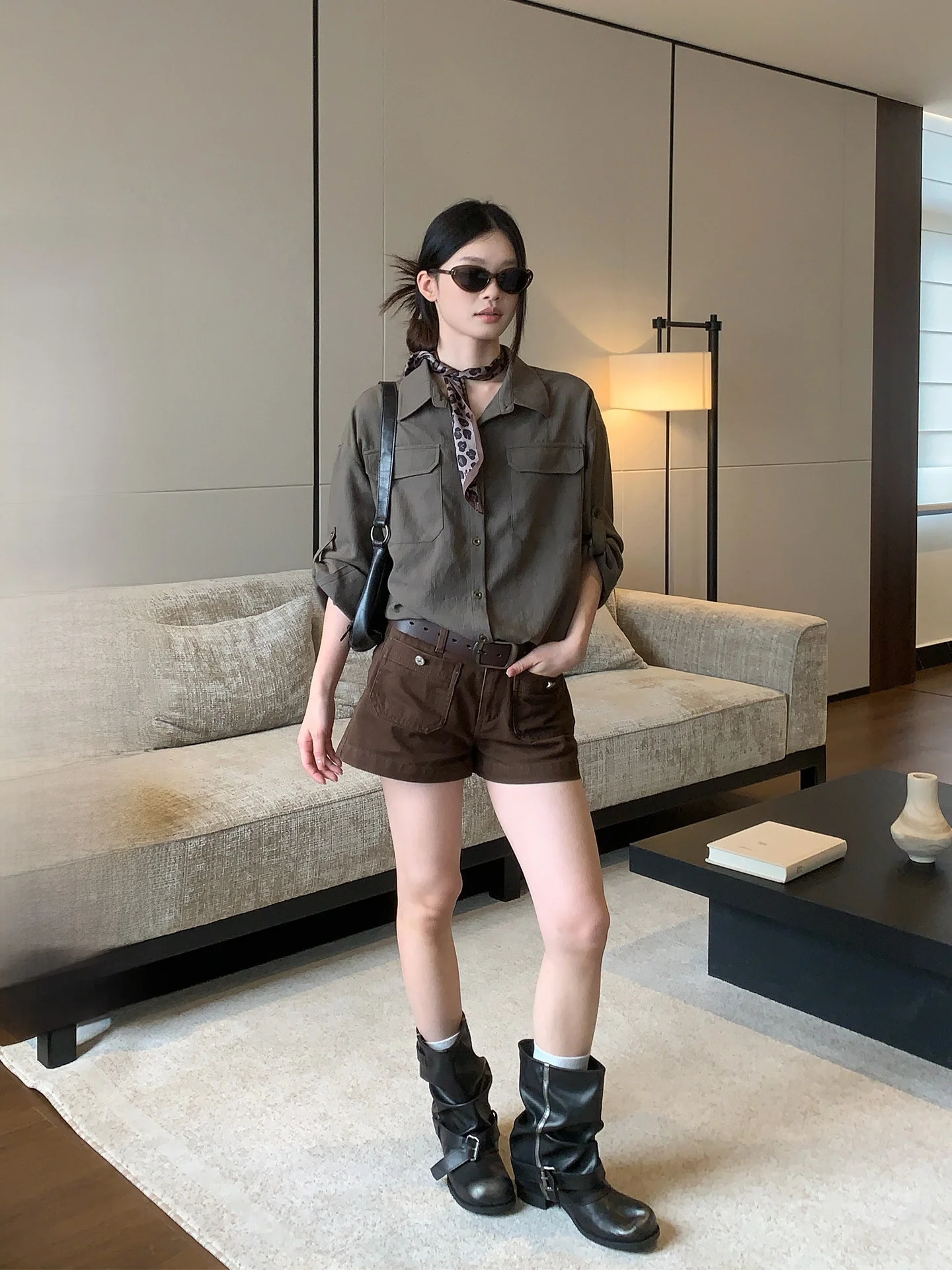 Coffee Color Straight Leg Short Jeans Women's Early Autumn Small Size Design Retro Outerwear Slimming Pants Workwear