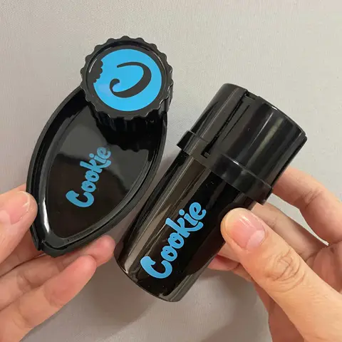 Crusher with Mini Tray And Storage Container With Built in Crusher