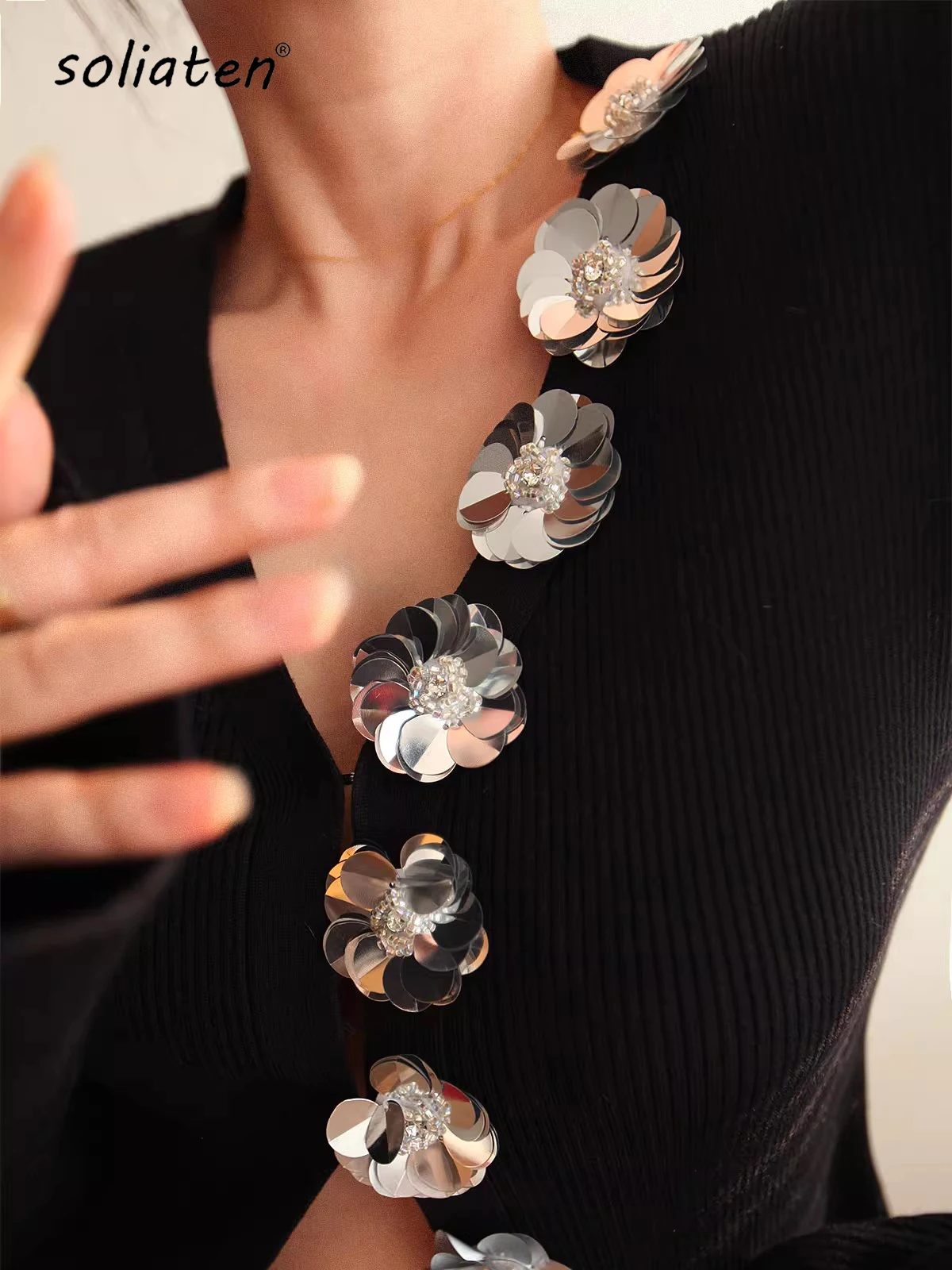 Sexy Buckle V-neck Sequins Three-dimensional Flowers Long-sleeved Slim Bodycon Sweater Cardigan Women Knitted Shirt Top C-290