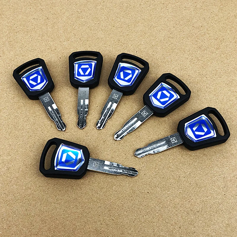 For XCMG 55 60 75D 135 150 200 215 Excavator New Original Key Excavator Parts