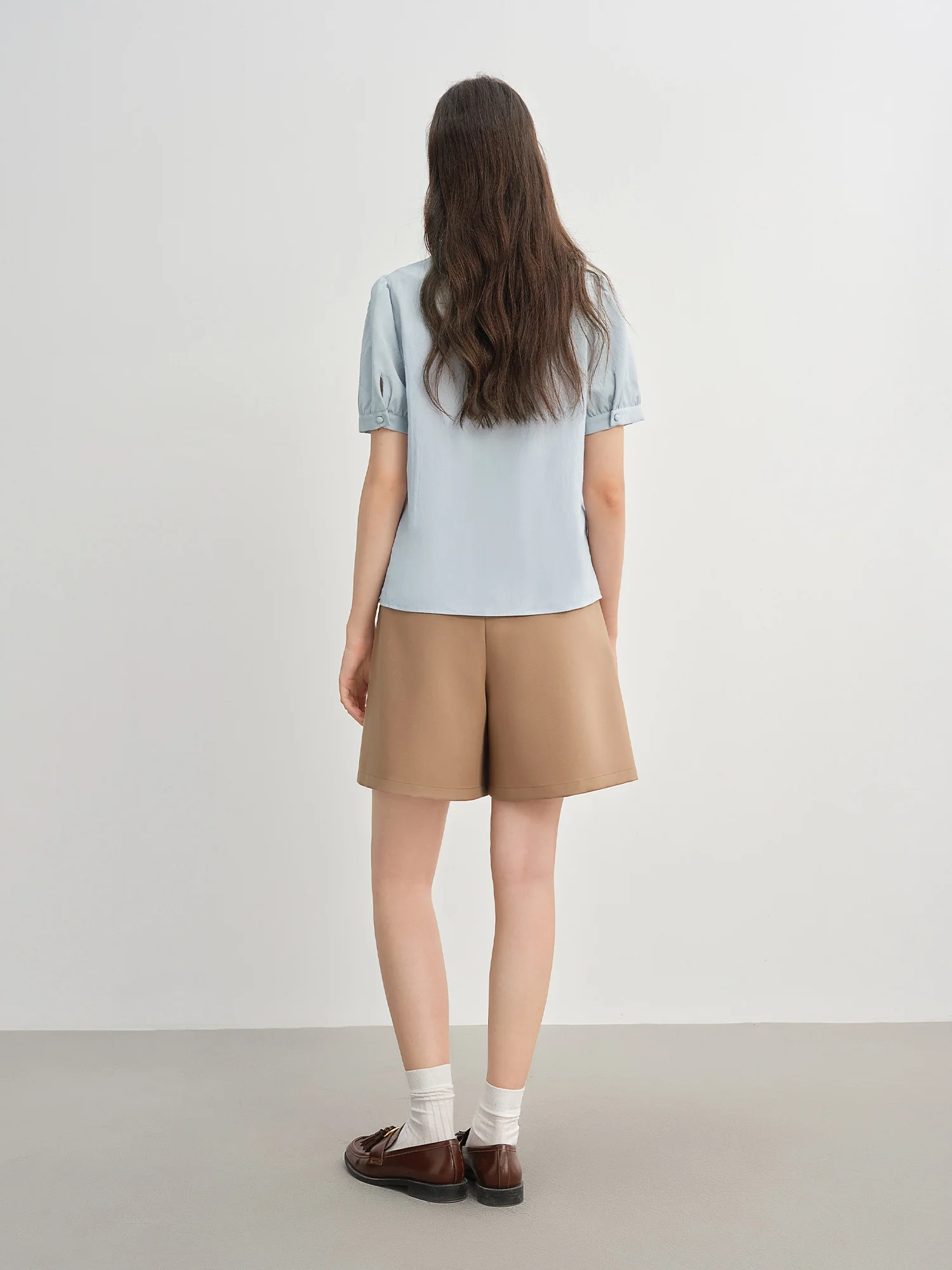 Dushu plus size feminino colorido botão decorações blusa com decote em v 2025 verão nova chegada moda camisa de manga curta 25ds82907