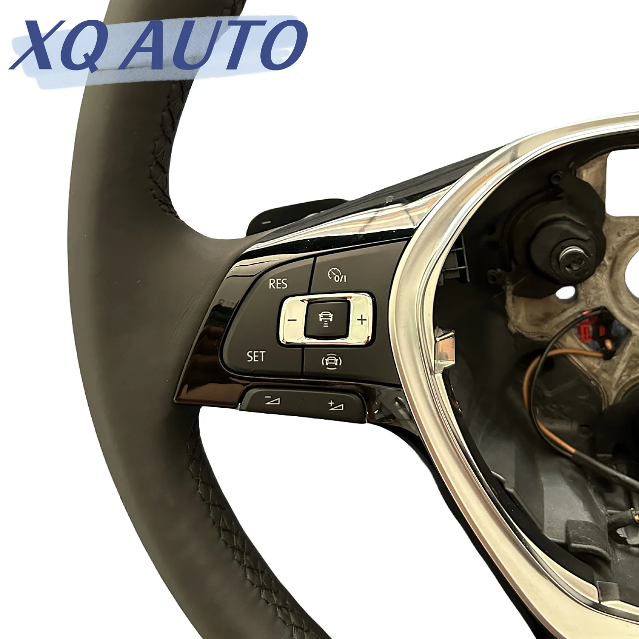 Suitable for the Tiguan L Passat B8L multifunctional steering wheel with shift paddles and support for CCS and ACC