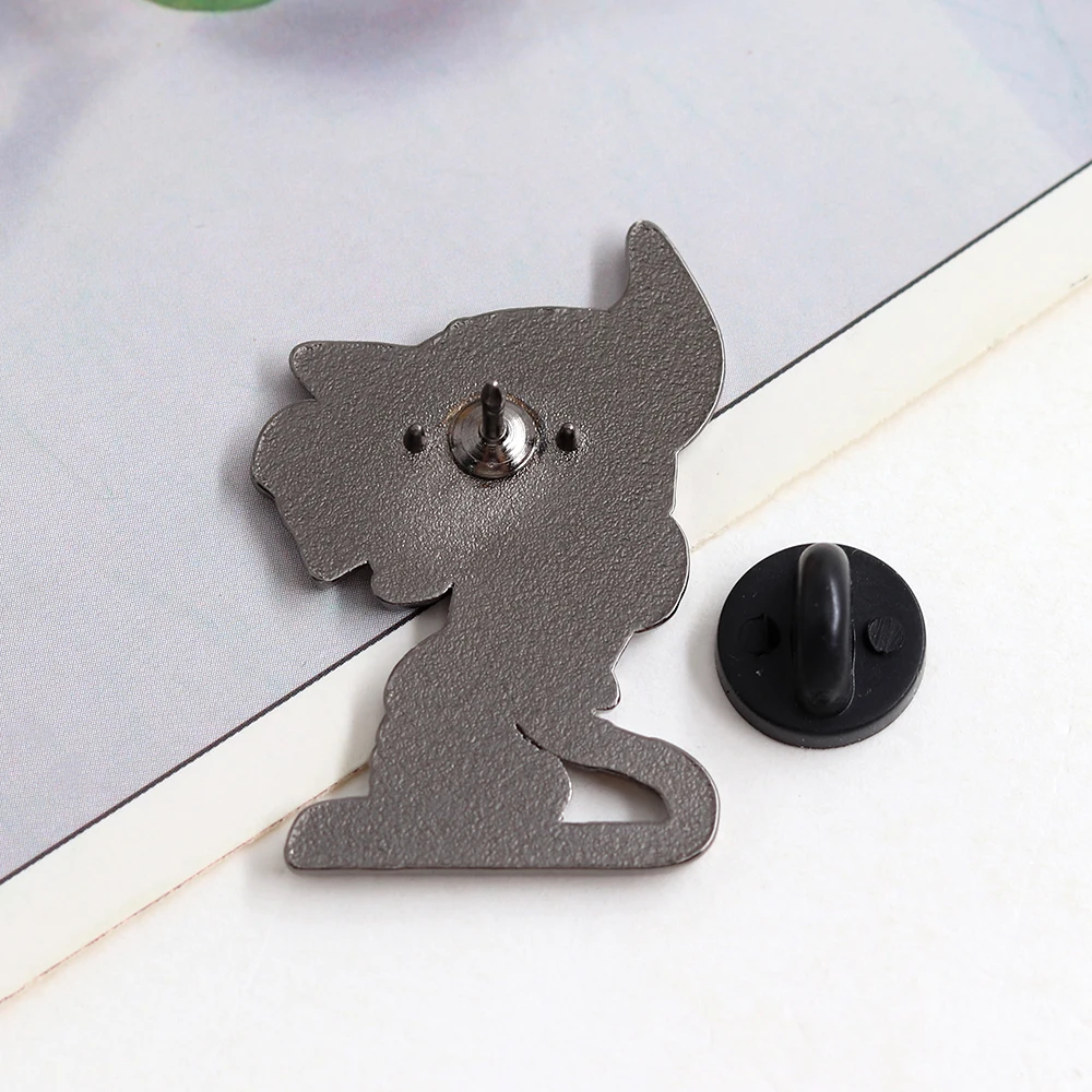 Cartoon-Spielcharakter-Abzeichen Ratchet & Clank Emaille-Anstecknadel Kreative Tier-Anstecknadel Modischer Kragen-Schmuck Abzeichen-Dekoration Geschenk – Detail 3