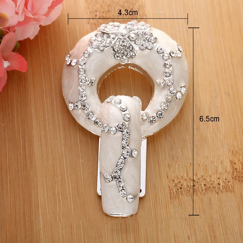 1pcs Rhinestone Buckle For Mink Or Fur Coat Metal Decorative Buckles DIY Cardigan Clip for Cardigans Sweaters Brooch Pins