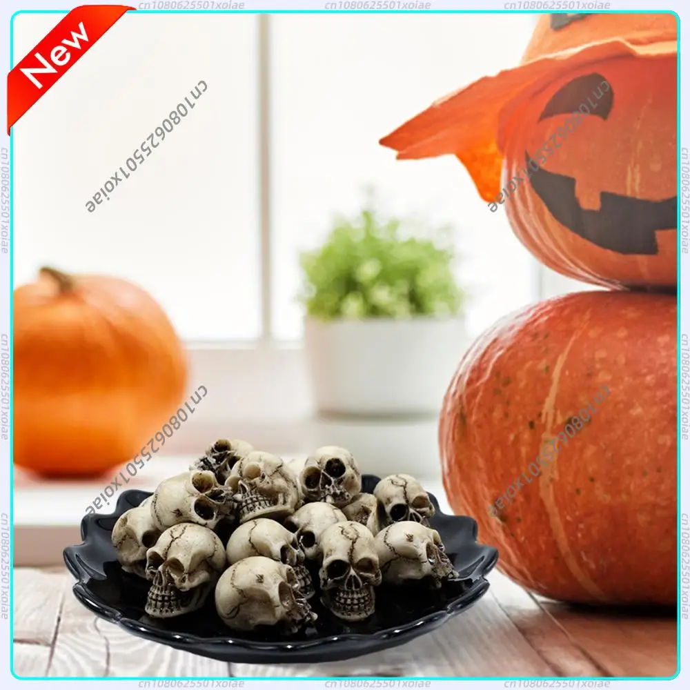 Mini Skull Model Collectable Halloween Skull Head Sculptures Decorative Festival Theme Landscape Garden Potted Plant Decor
