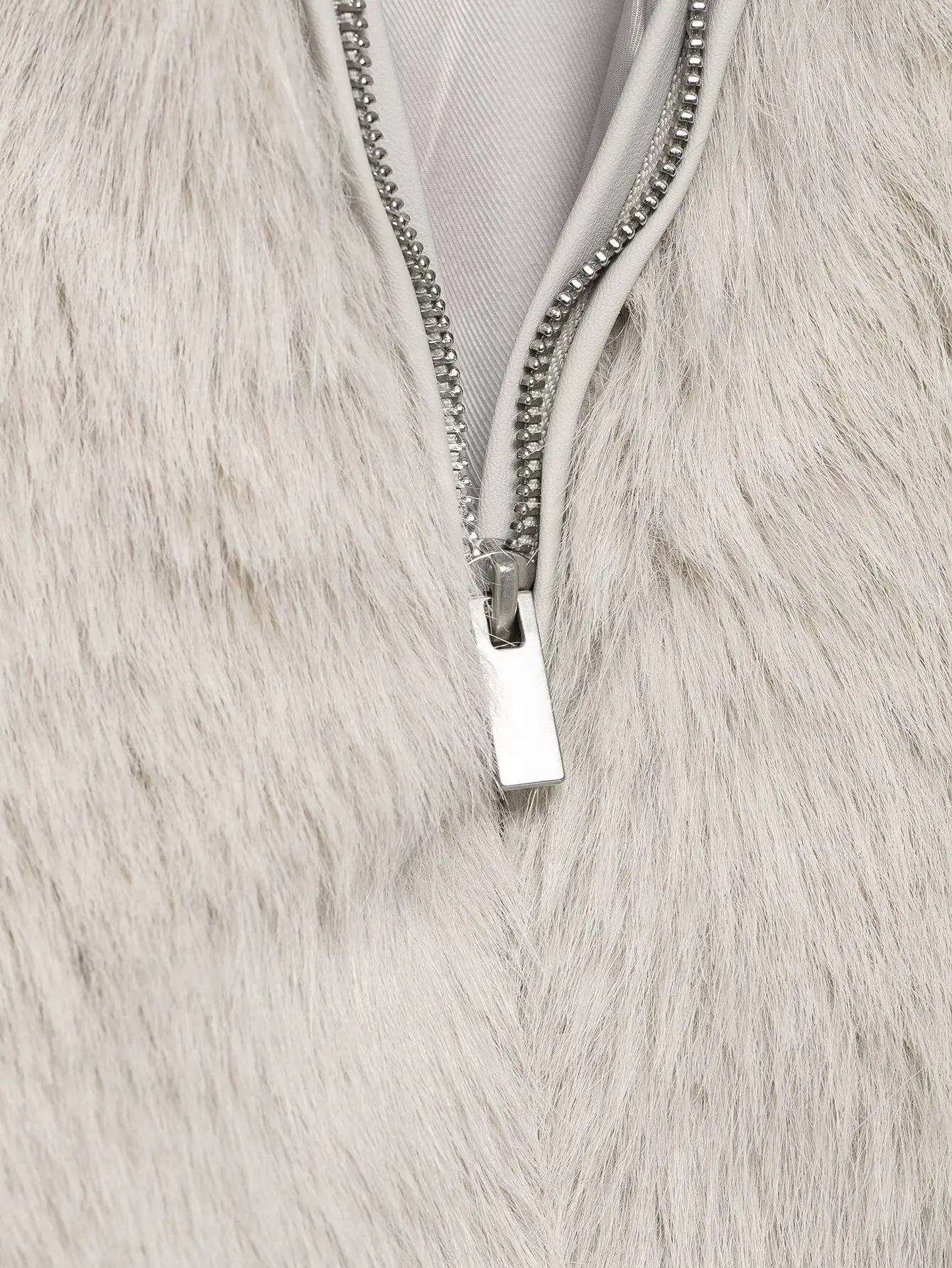 

HH Woman Christmas Winter Fashion Faux Fur Effect Zipper Solid Simple Short Coat Female Chic Casual Commuting Keep Warm Overcoat